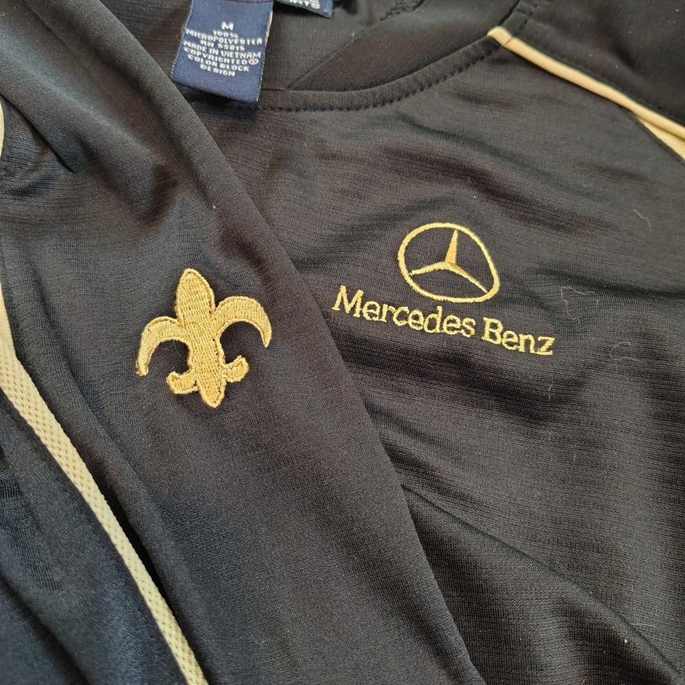 Pro Celebrity Mercedes Benz Fleur-de-lis Long Sleeve Athletic Shirt Mens Medium
